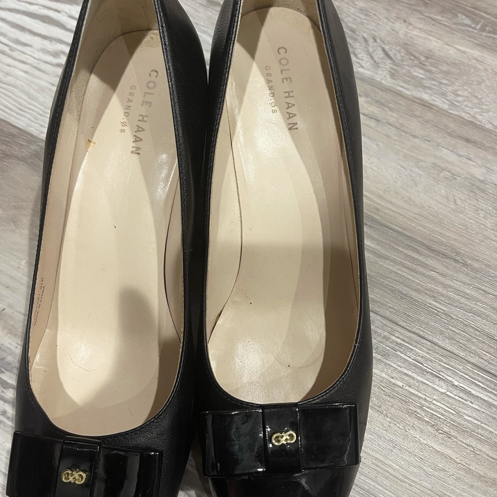 Shoes - Picture 2 of 2
